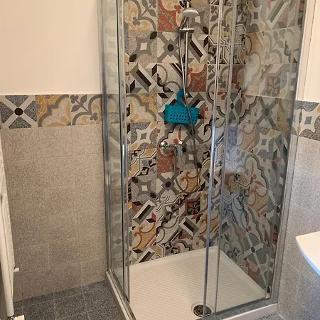 Il Piccolino Daire Avane